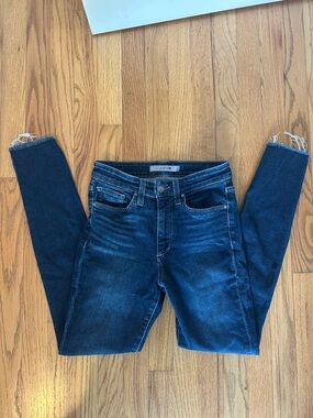 Joe's Jeans Dark Blue Ankle Crop Frayed Hem